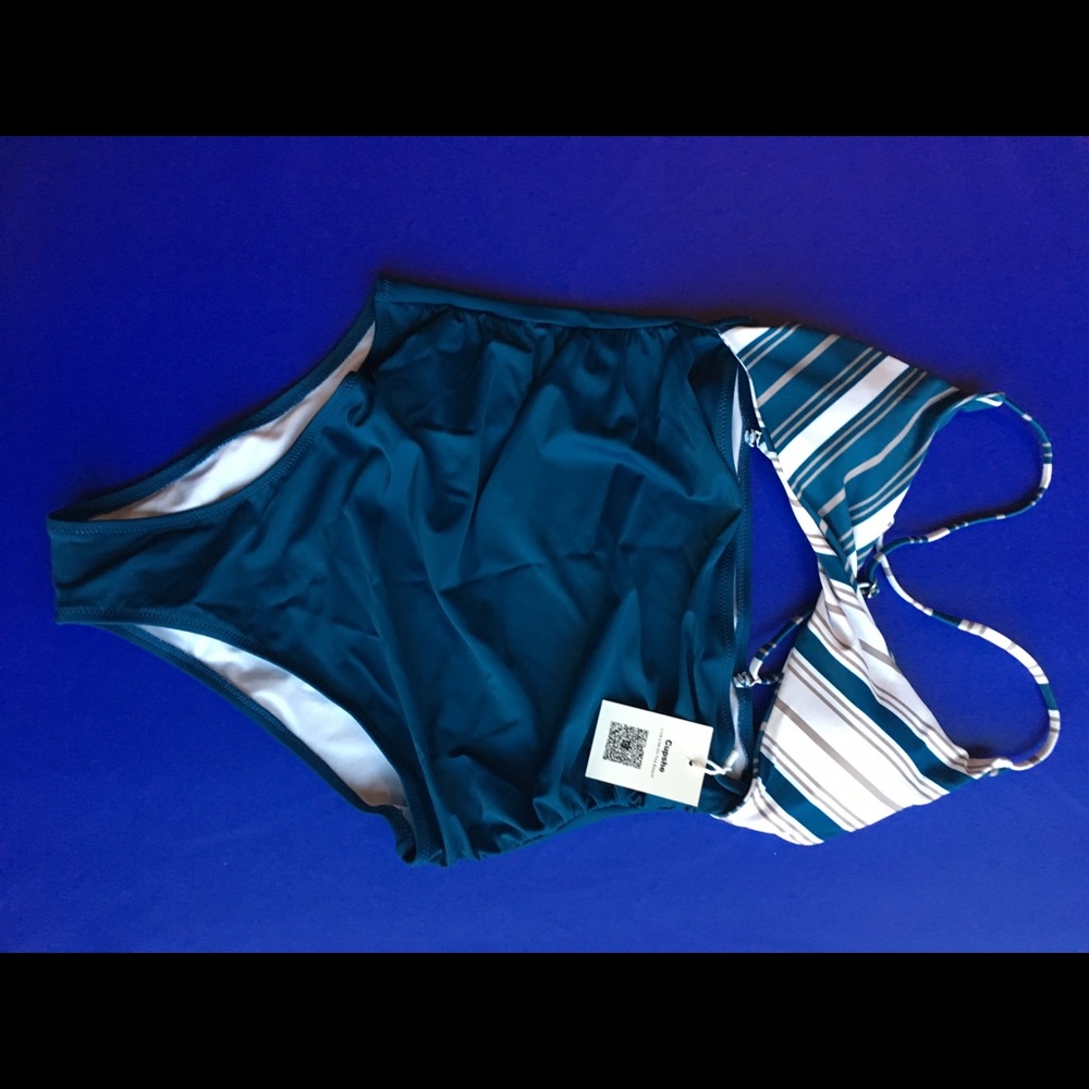 Cupshe brand, super cute bathing suit